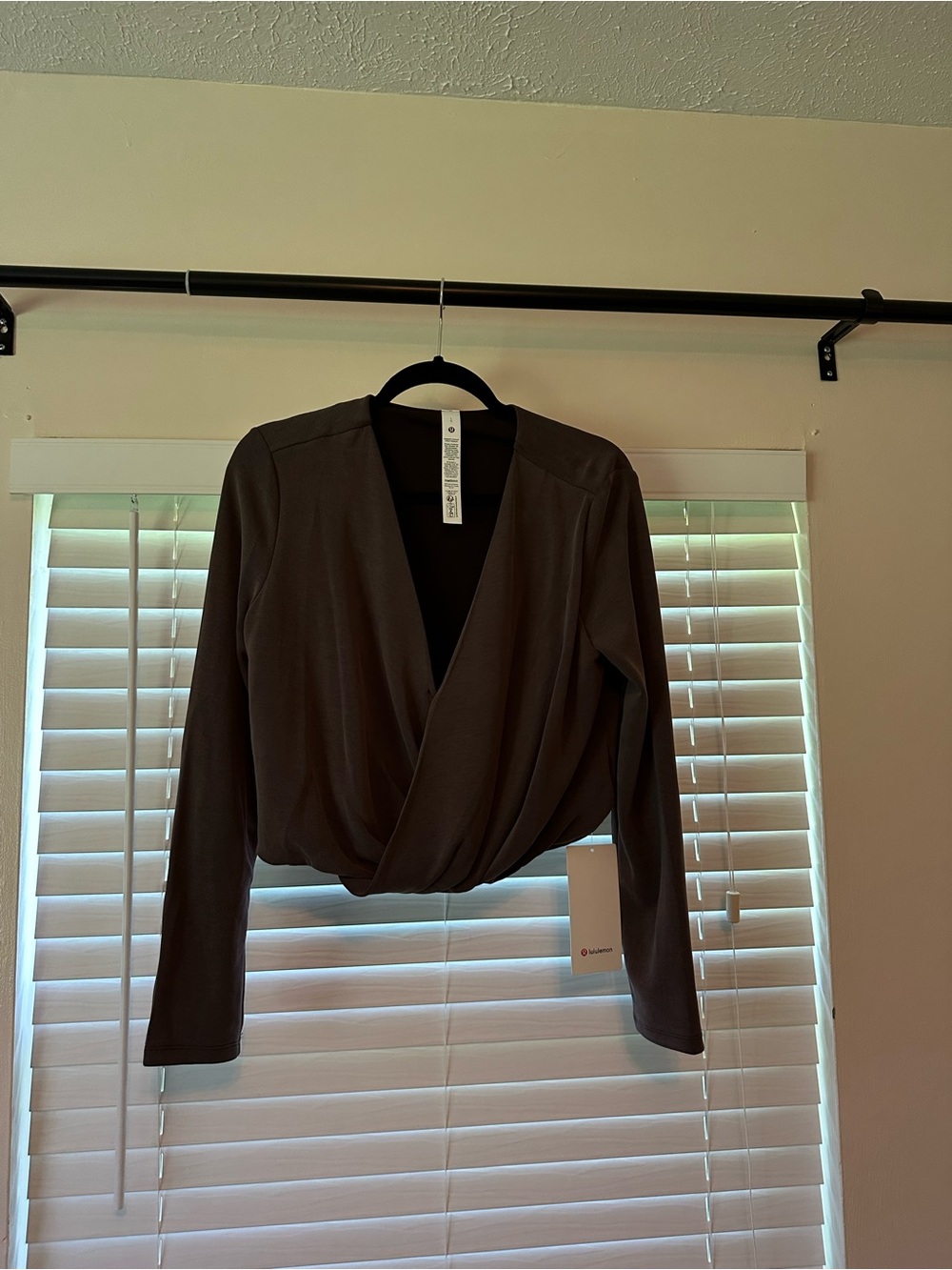 lululemon athletica brown V-neck wrap top